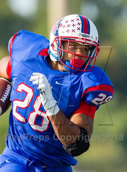 Thumbnail 1 in Bishop O'Connell @ DeMatha photogallery.