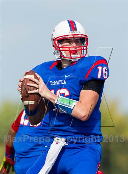 Thumbnail 2 in Bishop O'Connell @ DeMatha photogallery.