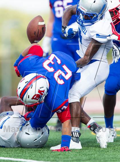 Thumbnail 3 in Bishop O'Connell @ DeMatha photogallery.
