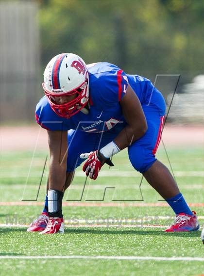 Thumbnail 3 in Bishop O'Connell @ DeMatha photogallery.