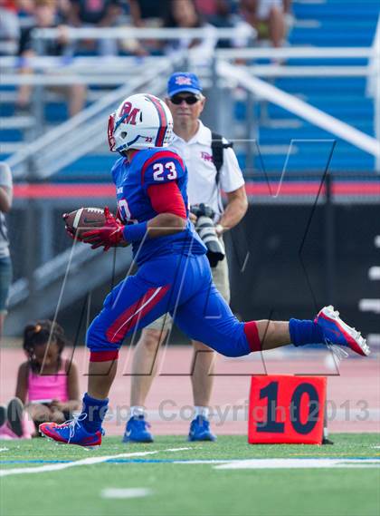 Thumbnail 2 in Bishop O'Connell @ DeMatha photogallery.