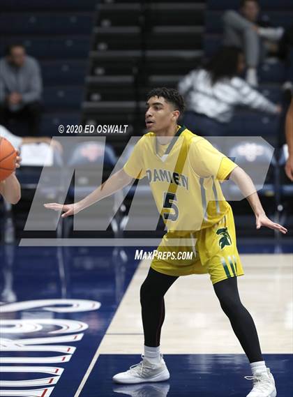 Thumbnail 2 in Damien vs. St. Patrick-St. Vincent (MaxPreps MLK Classic) photogallery.