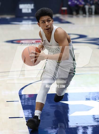 Thumbnail 1 in Damien vs. St. Patrick-St. Vincent (MaxPreps MLK Classic) photogallery.