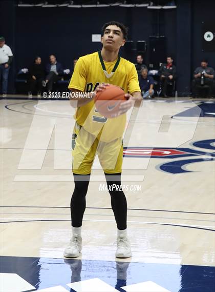 Thumbnail 3 in Damien vs. St. Patrick-St. Vincent (MaxPreps MLK Classic) photogallery.