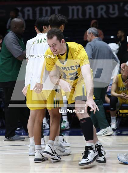 Thumbnail 2 in Damien vs. St. Patrick-St. Vincent (MaxPreps MLK Classic) photogallery.
