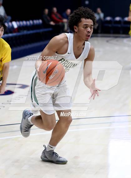 Thumbnail 1 in Damien vs. St. Patrick-St. Vincent (MaxPreps MLK Classic) photogallery.