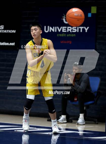 Thumbnail 2 in Damien vs. St. Patrick-St. Vincent (MaxPreps MLK Classic) photogallery.