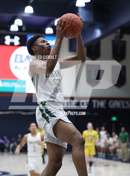 Thumbnail 3 in Damien vs. St. Patrick-St. Vincent (MaxPreps MLK Classic) photogallery.