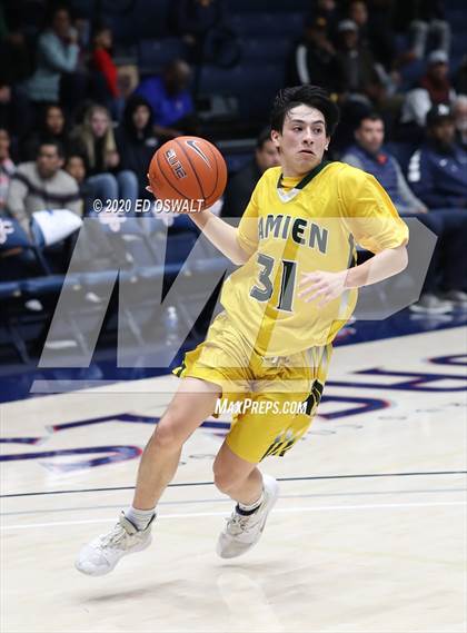 Thumbnail 3 in Damien vs. St. Patrick-St. Vincent (MaxPreps MLK Classic) photogallery.