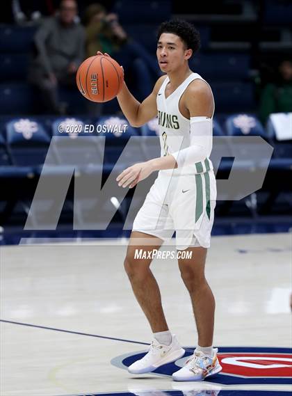 Thumbnail 1 in Damien vs. St. Patrick-St. Vincent (MaxPreps MLK Classic) photogallery.