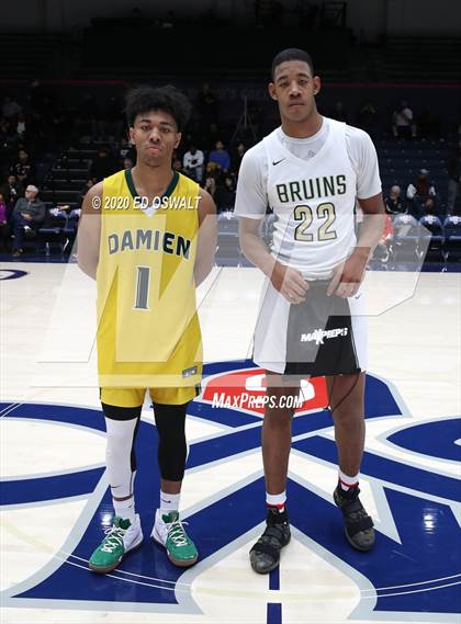 Thumbnail 3 in Damien vs. St. Patrick-St. Vincent (MaxPreps MLK Classic) photogallery.