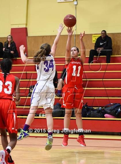Thumbnail 2 in Regis Jesuit vs. Piedmont (Cardinal Newman Classic) photogallery.
