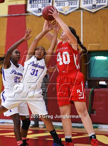 Thumbnail 3 in Regis Jesuit vs. Piedmont (Cardinal Newman Classic) photogallery.