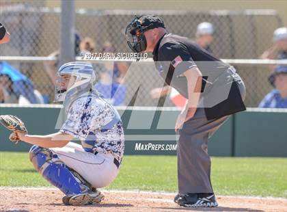 Thumbnail 2 in Sierra Canyon vs. Clackamas (Coach Bob Invitational) photogallery.