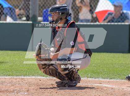 Thumbnail 3 in Sierra Canyon vs. Clackamas (Coach Bob Invitational) photogallery.