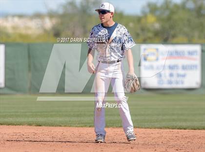 Thumbnail 1 in Sierra Canyon vs. Clackamas (Coach Bob Invitational) photogallery.