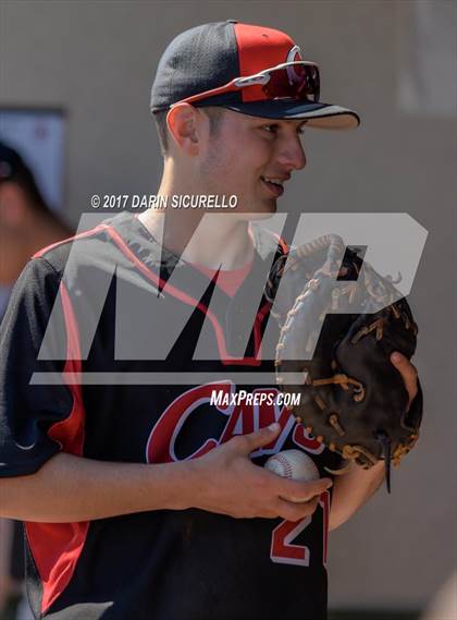 Thumbnail 2 in Sierra Canyon vs. Clackamas (Coach Bob Invitational) photogallery.