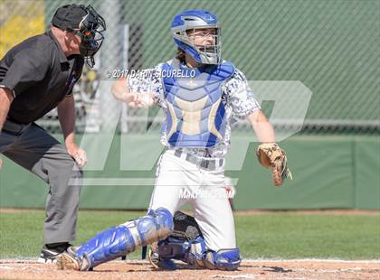 Thumbnail 3 in Sierra Canyon vs. Clackamas (Coach Bob Invitational) photogallery.