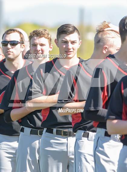 Thumbnail 3 in Sierra Canyon vs. Clackamas (Coach Bob Invitational) photogallery.