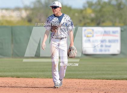 Thumbnail 3 in Sierra Canyon vs. Clackamas (Coach Bob Invitational) photogallery.