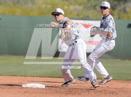 Thumbnail 1 in Sierra Canyon vs. Clackamas (Coach Bob Invitational) photogallery.