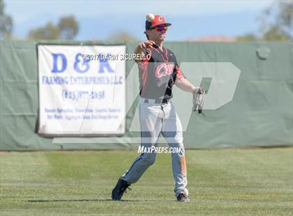 Thumbnail 1 in Sierra Canyon vs. Clackamas (Coach Bob Invitational) photogallery.