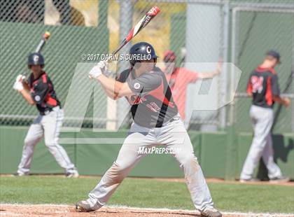 Thumbnail 1 in Sierra Canyon vs. Clackamas (Coach Bob Invitational) photogallery.