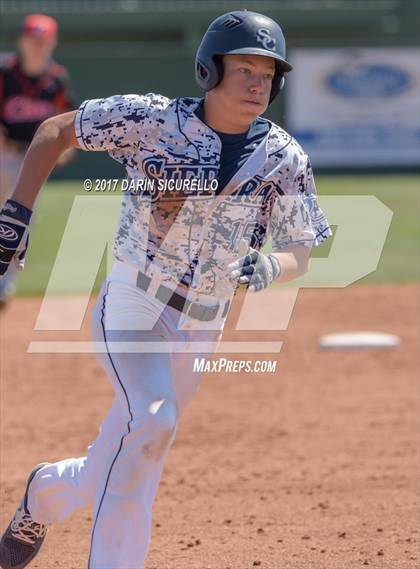 Thumbnail 2 in Sierra Canyon vs. Clackamas (Coach Bob Invitational) photogallery.