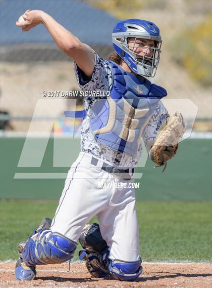 Thumbnail 1 in Sierra Canyon vs. Clackamas (Coach Bob Invitational) photogallery.