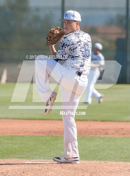 Thumbnail 3 in Sierra Canyon vs. Clackamas (Coach Bob Invitational) photogallery.