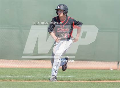 Thumbnail 3 in Sierra Canyon vs. Clackamas (Coach Bob Invitational) photogallery.