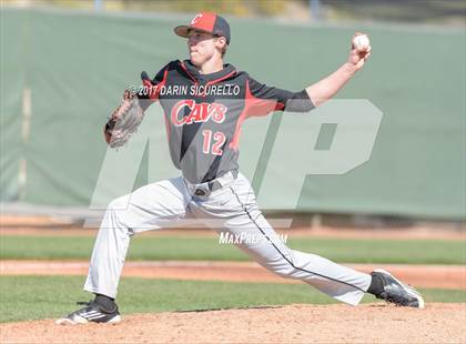 Thumbnail 3 in Sierra Canyon vs. Clackamas (Coach Bob Invitational) photogallery.