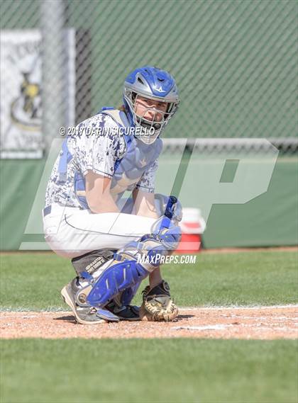 Thumbnail 3 in Sierra Canyon vs. Clackamas (Coach Bob Invitational) photogallery.