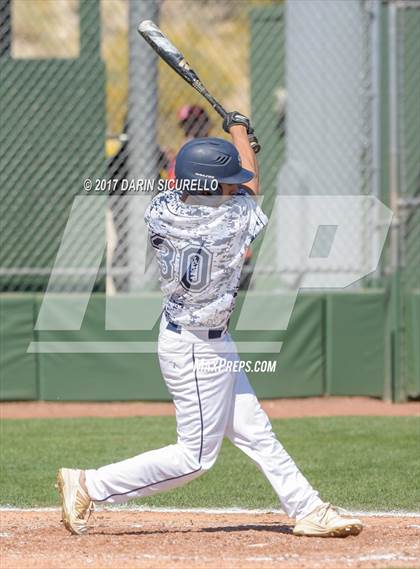 Thumbnail 3 in Sierra Canyon vs. Clackamas (Coach Bob Invitational) photogallery.