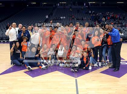 Thumbnail 3 in Roosevelt (CIF State D1 Award Photos) photogallery.