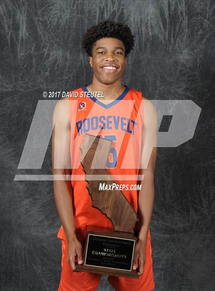 Thumbnail 1 in Roosevelt (CIF State D1 Award Photos) photogallery.