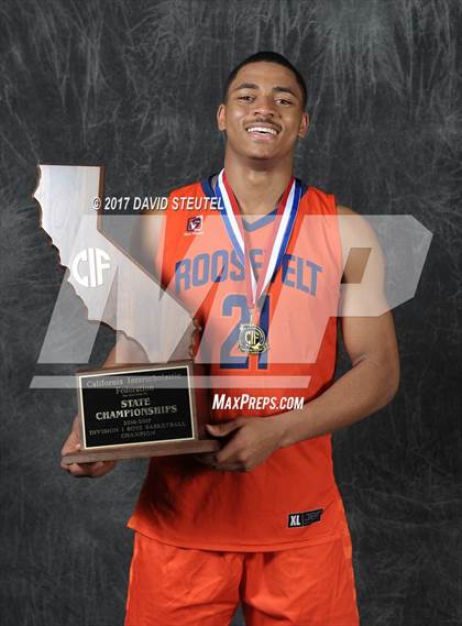 Thumbnail 2 in Roosevelt (CIF State D1 Award Photos) photogallery.