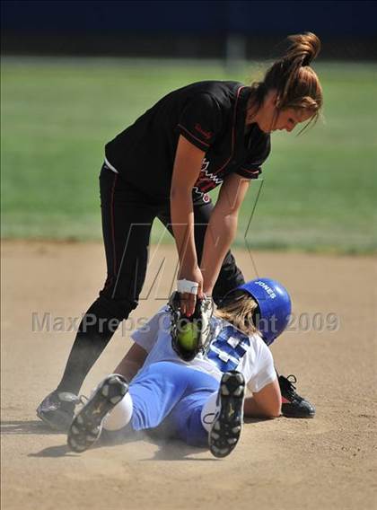 Thumbnail 3 in Fallbrook @ Rancho Bernardo photogallery.