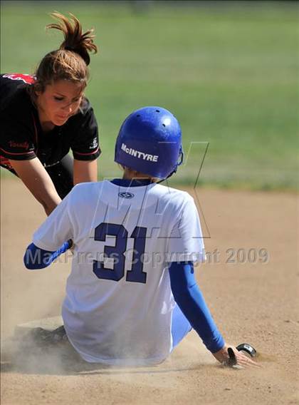 Thumbnail 2 in Fallbrook @ Rancho Bernardo photogallery.