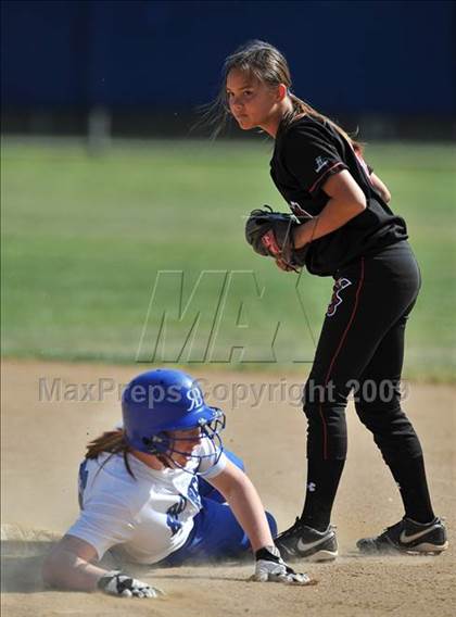 Thumbnail 2 in Fallbrook @ Rancho Bernardo photogallery.