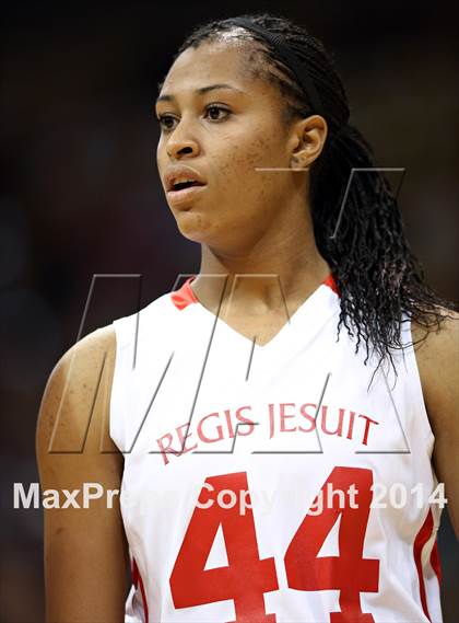 Thumbnail 2 in Poudre vs. Regis Jesuit (CHSAA 5A Semifinal) photogallery.