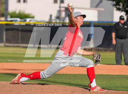 Thumbnail 1 in Seton Catholic @ Mesquite (AIA 4A Quarterfinals) photogallery.