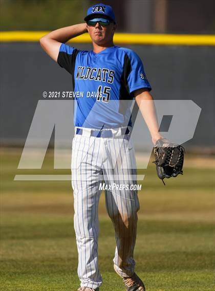 Thumbnail 1 in Seton Catholic @ Mesquite (AIA 4A Quarterfinals) photogallery.