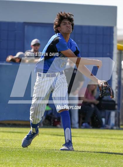 Thumbnail 2 in Seton Catholic @ Mesquite (AIA 4A Quarterfinals) photogallery.
