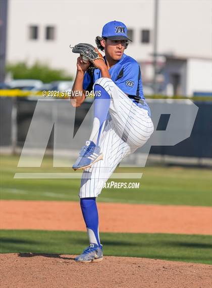 Thumbnail 1 in Seton Catholic @ Mesquite (AIA 4A Quarterfinals) photogallery.