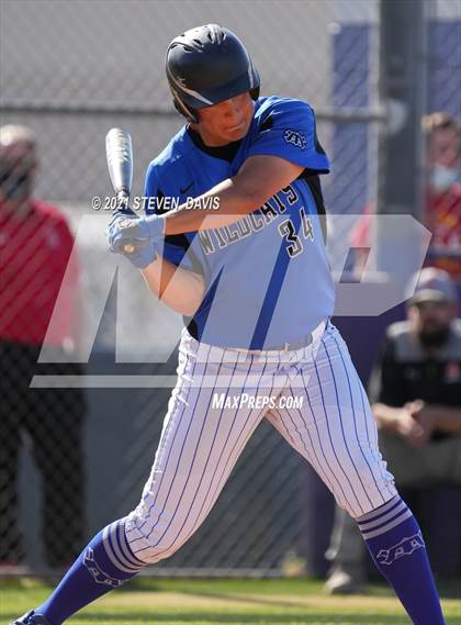 Thumbnail 1 in Seton Catholic @ Mesquite (AIA 4A Quarterfinals) photogallery.