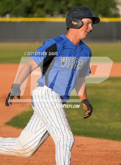Thumbnail 3 in Seton Catholic @ Mesquite (AIA 4A Quarterfinals) photogallery.
