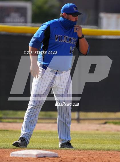 Thumbnail 3 in Seton Catholic @ Mesquite (AIA 4A Quarterfinals) photogallery.