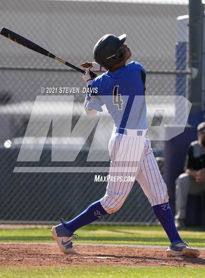 Thumbnail 1 in Seton Catholic @ Mesquite (AIA 4A Quarterfinals) photogallery.