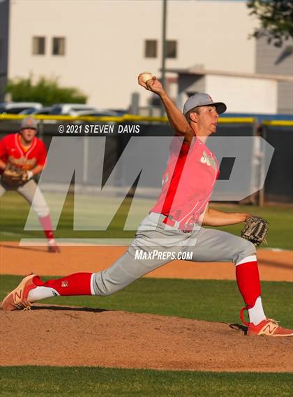 Thumbnail 2 in Seton Catholic @ Mesquite (AIA 4A Quarterfinals) photogallery.